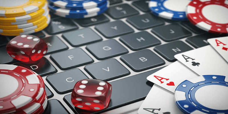 Cần lựa chọn nhà cái uy tín khi chơi casino trực tuyến trên điện thoại 